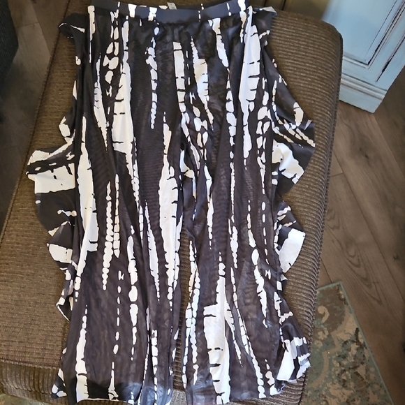 None Other - Black and White Patterned Sheer Pants